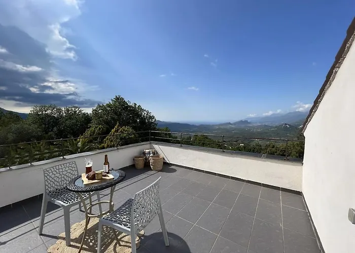 Maison De Maitre Albitru - Domaine Romella - Piscine - Vue Golfe St-florent Villa